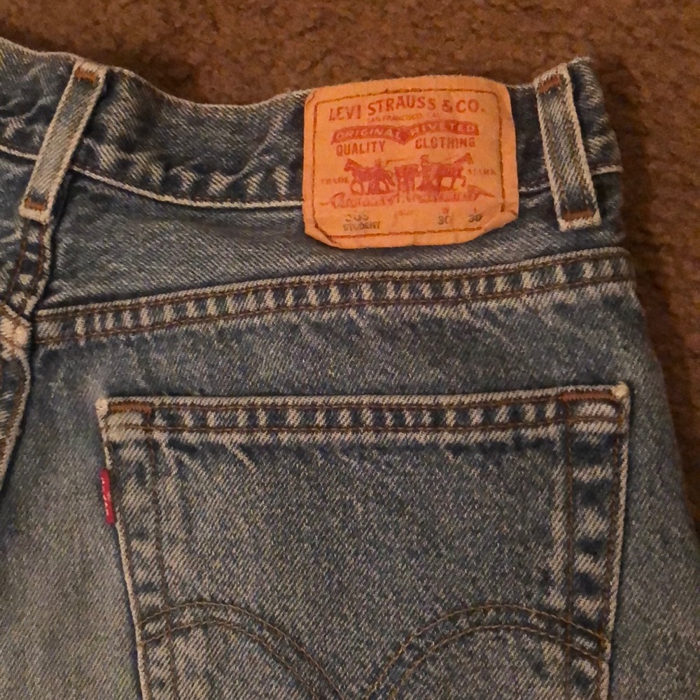 569 Levi High Waited Shorts